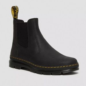 EMBURY LEATHER CASUAL CHELSEA BOOTS Dr. Martens